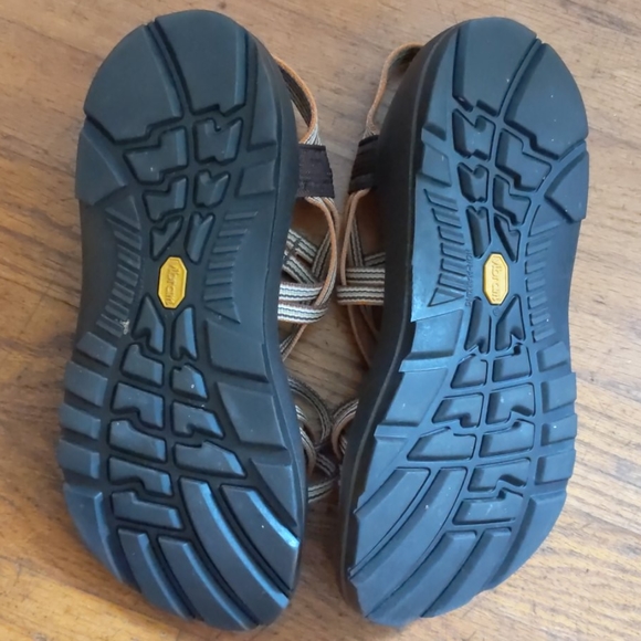 Chaco sandals - Picture 3 of 3